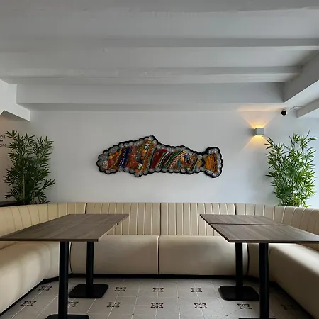 Bookstay Sto Antonio Hotel
